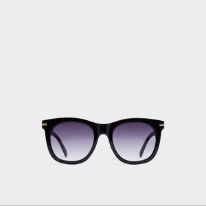 Black Square Sunglasses